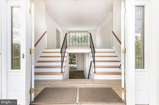 4216 HIGH RIDGE RD, Haymarket, VA 20169