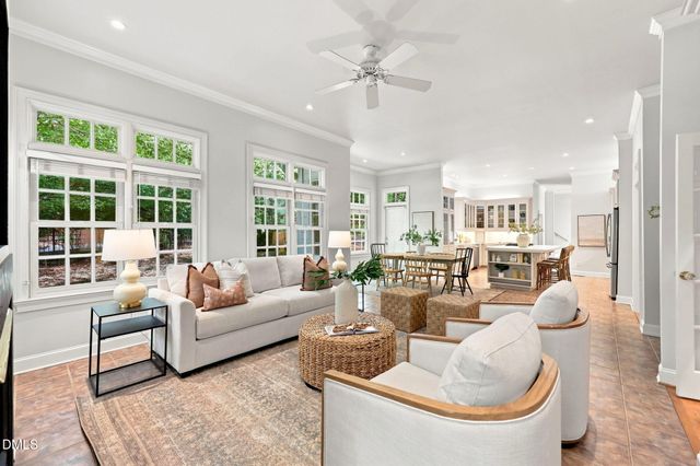 100 Sundance Place, Chapel Hill, NC 27514