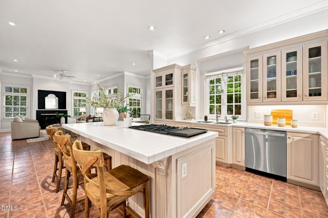 100 Sundance Place, Chapel Hill, NC 27514