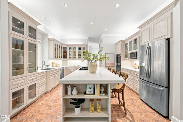 100 Sundance Place, Chapel Hill, NC 27514