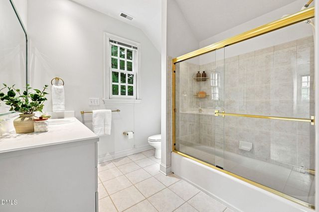 100 Sundance Place, Chapel Hill, NC 27514