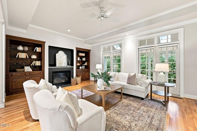 100 Sundance Place, Chapel Hill, NC 27514