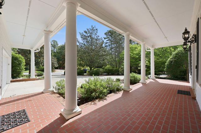 100 Sundance Place, Chapel Hill, NC 27514