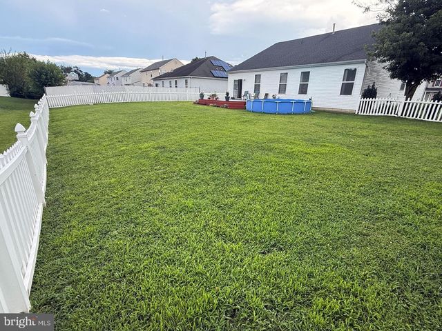 730 AMBER LN, Vineland, NJ 08360