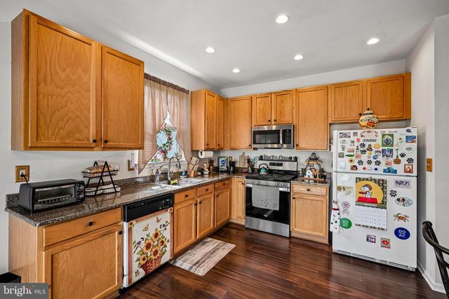 730 AMBER LN, Vineland, NJ 08360