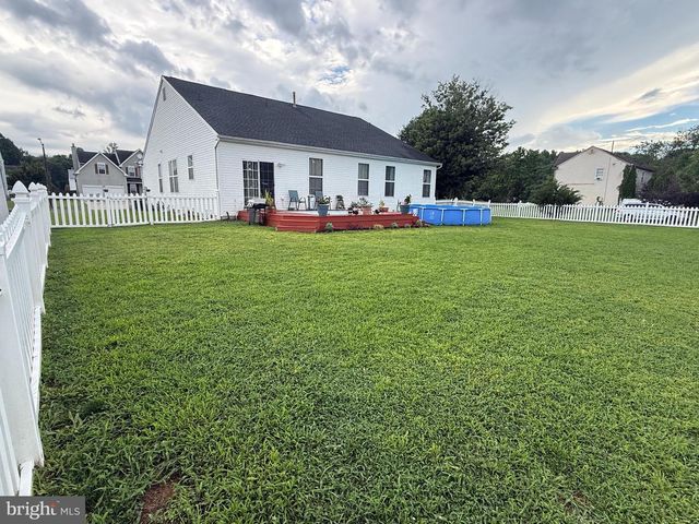 730 AMBER LN, Vineland, NJ 08360