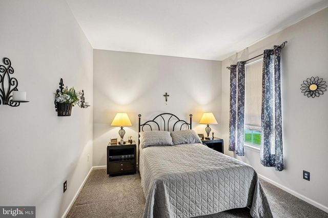 730 AMBER LN, Vineland, NJ 08360