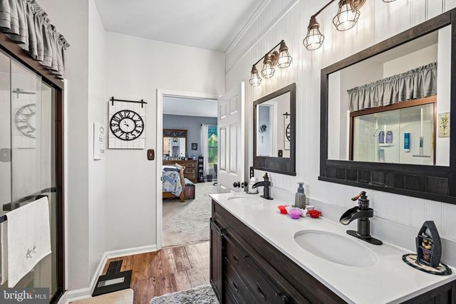 730 AMBER LN, Vineland, NJ 08360