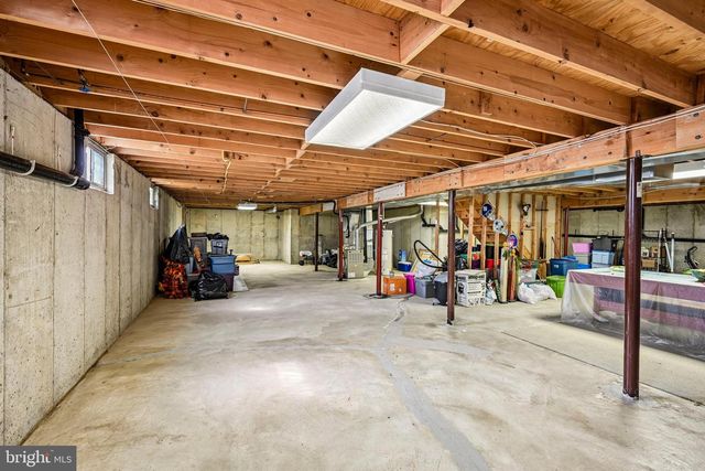 730 AMBER LN, Vineland, NJ 08360