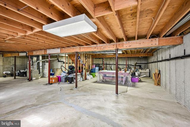 730 AMBER LN, Vineland, NJ 08360