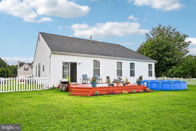 730 AMBER LN, Vineland, NJ 08360