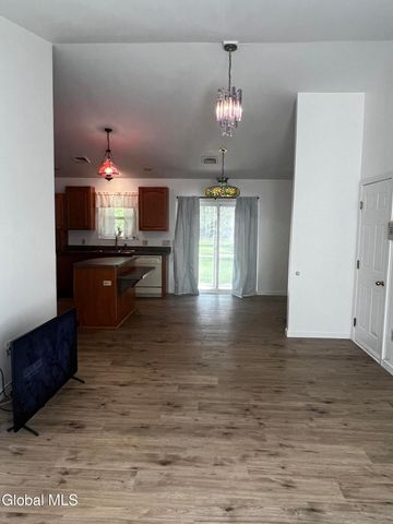 104 Cronin Road, Queensbury, NY 12804
