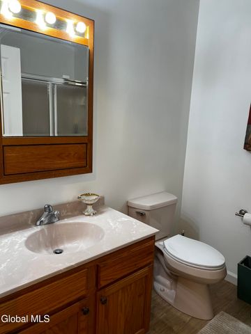 104 Cronin Road, Queensbury, NY 12804