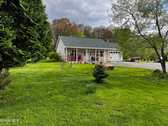 104 Cronin Road, Queensbury, NY 12804