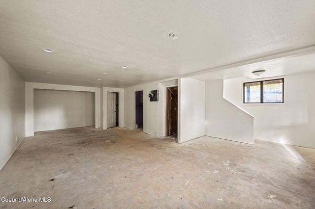 15077 N Church RD, Rathdrum, ID 83858