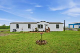 587 Kentucky Town Road, Whitewright, TX 75491