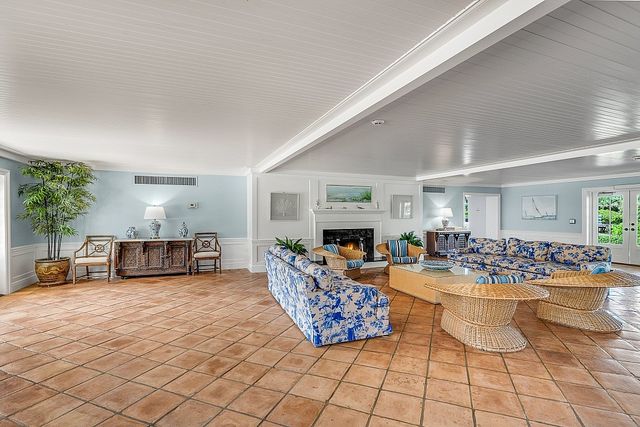 400 Beach Road 117, Vero Beach, FL 32963