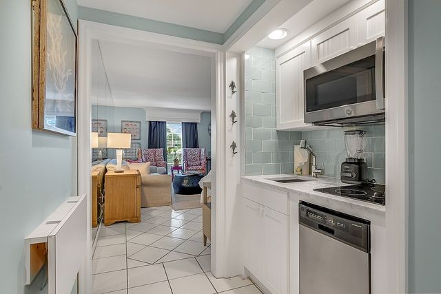 400 Beach Road 117, Vero Beach, FL 32963