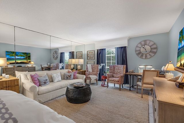 400 Beach Road 117, Vero Beach, FL 32963