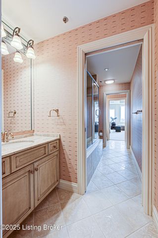 1 Riverpointe Plaza, 1112, Jeffersonville, IN 47130