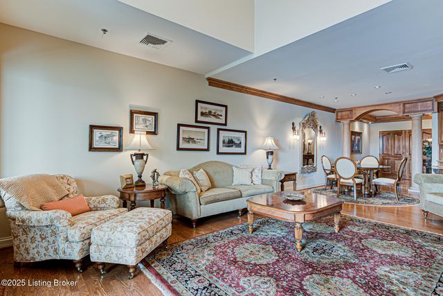 1 Riverpointe Plaza, 1112, Jeffersonville, IN 47130