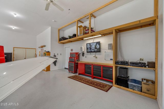 2335 Voyager Circle, Overgaard, AZ 85933