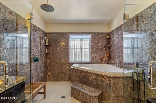 2335 Voyager Circle, Overgaard, AZ 85933