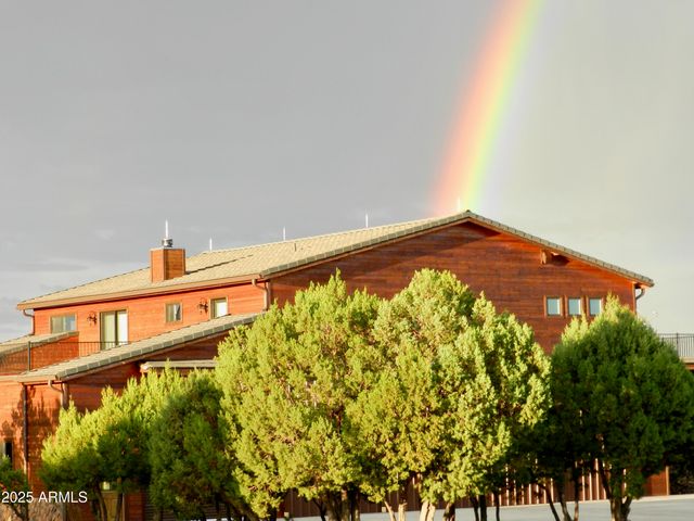 2335 Voyager Circle, Overgaard, AZ 85933