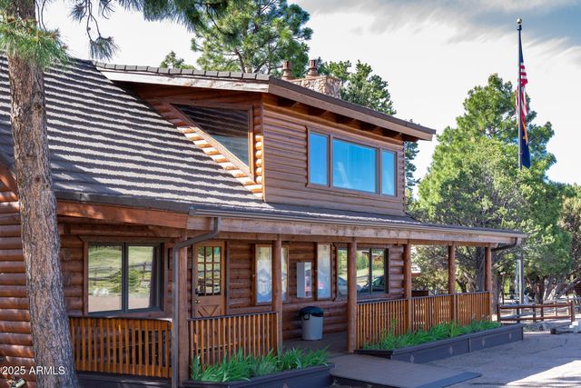 2335 Voyager Circle, Overgaard, AZ 85933