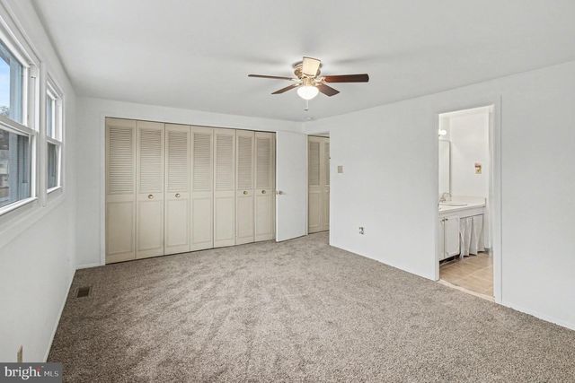 70 RITTENHOUSE DR, Willingboro, NJ 08046