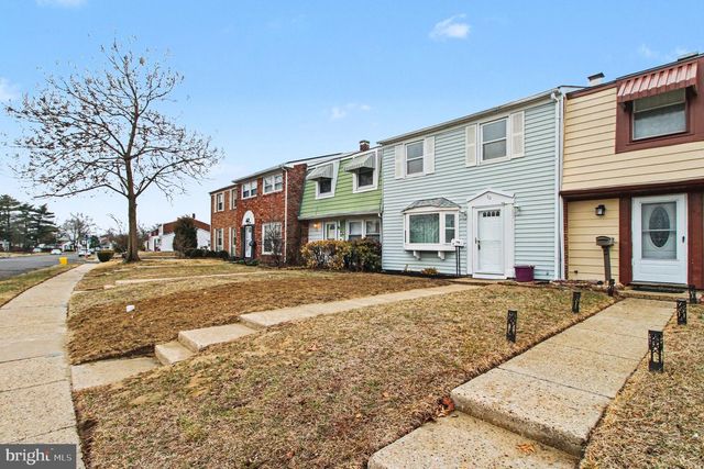70 RITTENHOUSE DR, Willingboro, NJ 08046