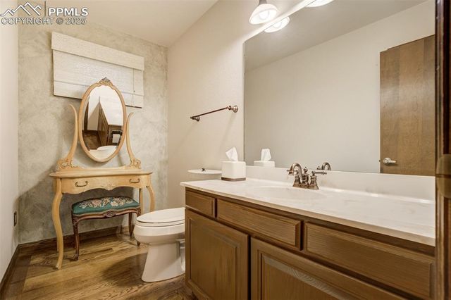 4323 Roundtree Court, Colorado Springs, CO 80915