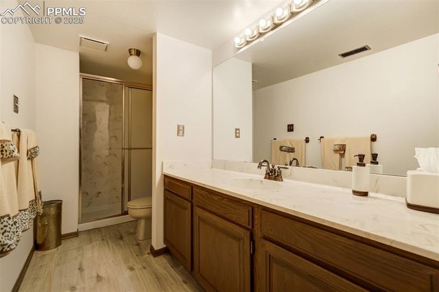4323 Roundtree Court, Colorado Springs, CO 80915