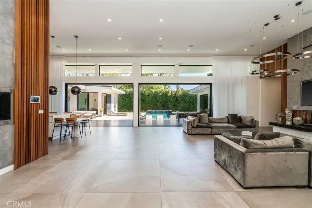 5510 Ethel, Sherman Oaks, CA 91401