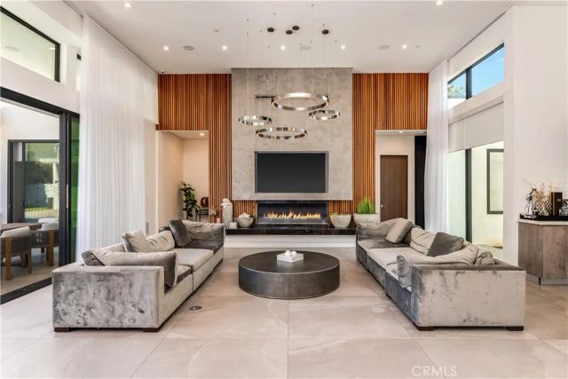 5510 Ethel, Sherman Oaks, CA 91401