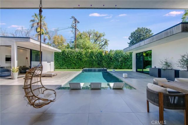 5510 Ethel, Sherman Oaks, CA 91401