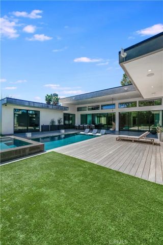 5510 Ethel, Sherman Oaks, CA 91401
