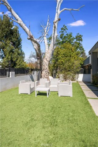 5510 Ethel, Sherman Oaks, CA 91401