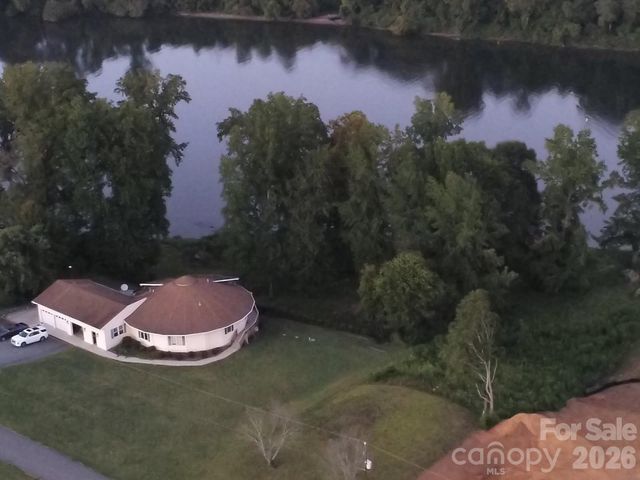 6034 Lookout Heights Drive, Claremont, NC 28610