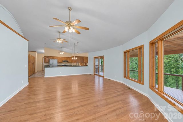 6034 Lookout Heights Drive, Claremont, NC 28610