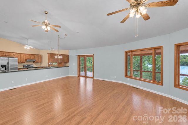 6034 Lookout Heights Drive, Claremont, NC 28610