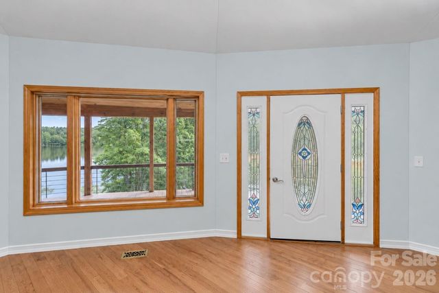 6034 Lookout Heights Drive, Claremont, NC 28610
