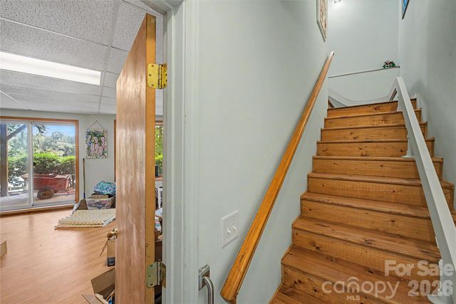 6034 Lookout Heights Drive, Claremont, NC 28610