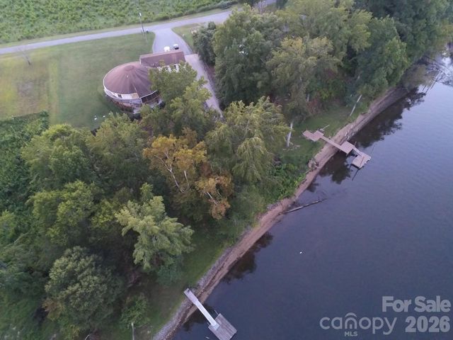 6034 Lookout Heights Drive, Claremont, NC 28610
