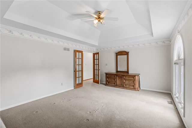 1305 NE Offshore Court, Blue Springs, MO 64014