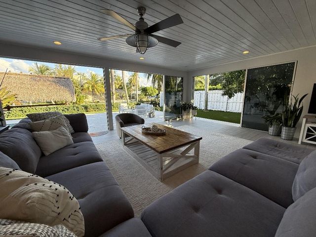 2859 Cormorant Rd, Delray Beach, FL 33444