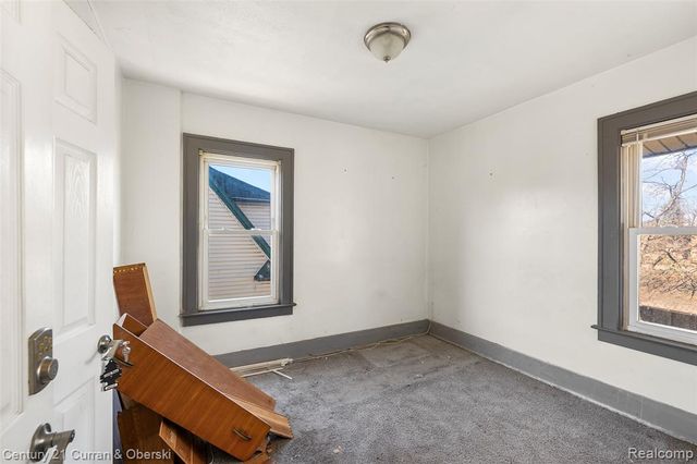 256 W Montana Street, Detroit, MI 48203