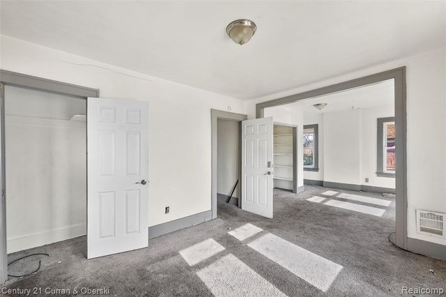 256 W Montana Street, Detroit, MI 48203