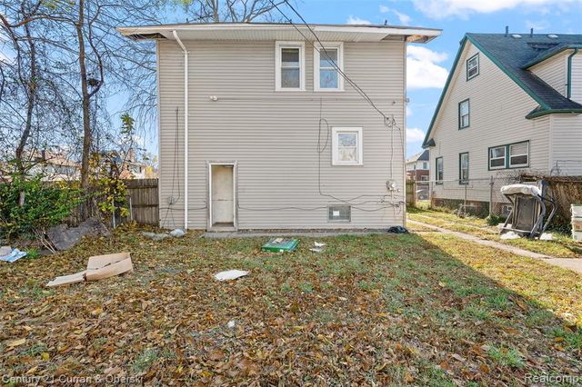 256 W Montana Street, Detroit, MI 48203