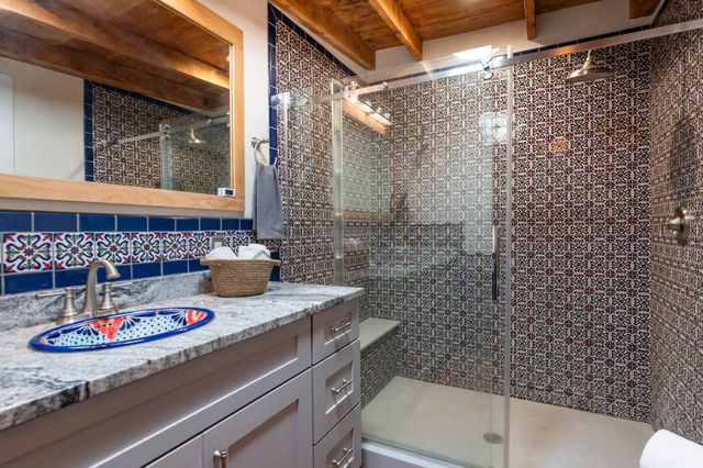 1801 Calle Pequeno NW, Albuquerque, NM 87107